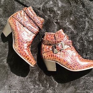 DINGO animal print booties